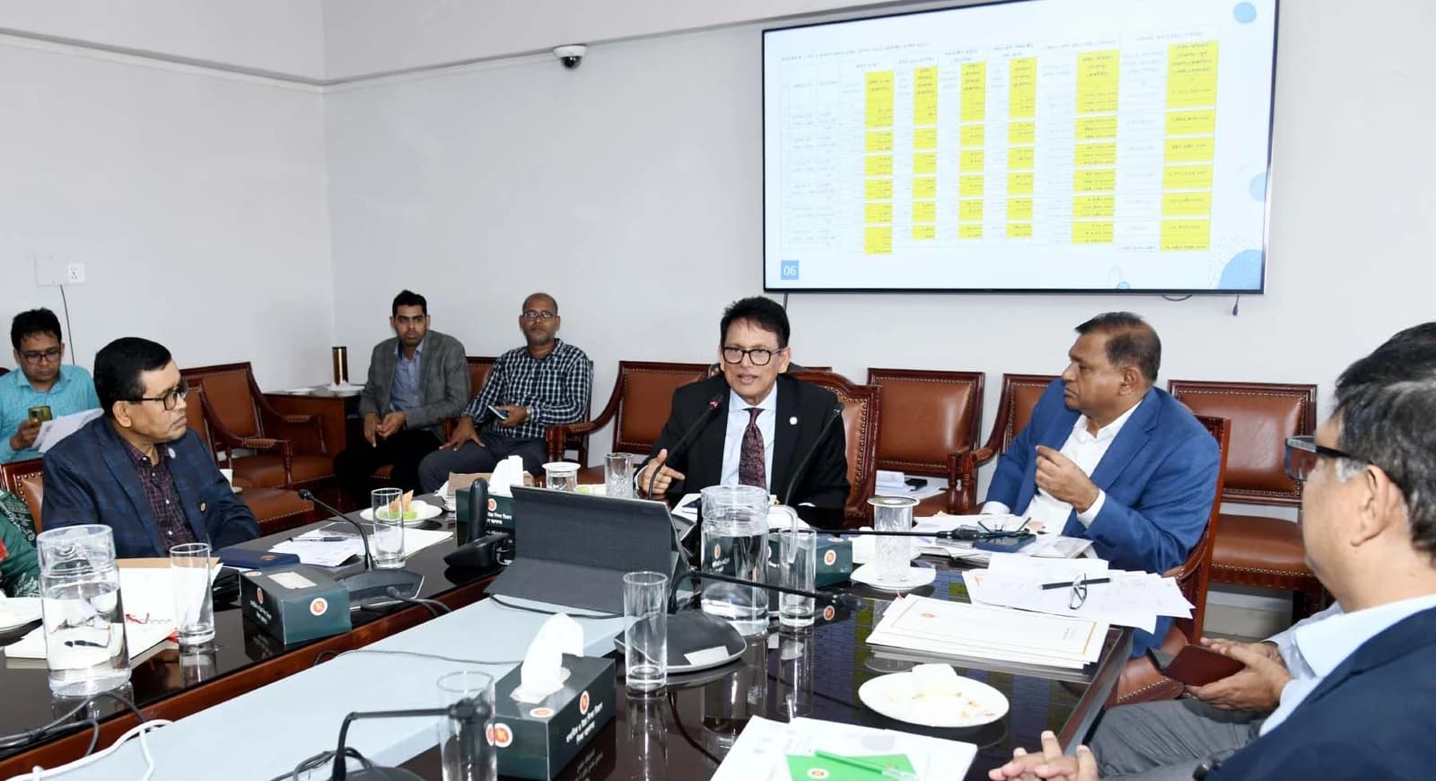 Education Minister A N M Ehsanul Hoque Milon speaks at a ministry conference room meeting.