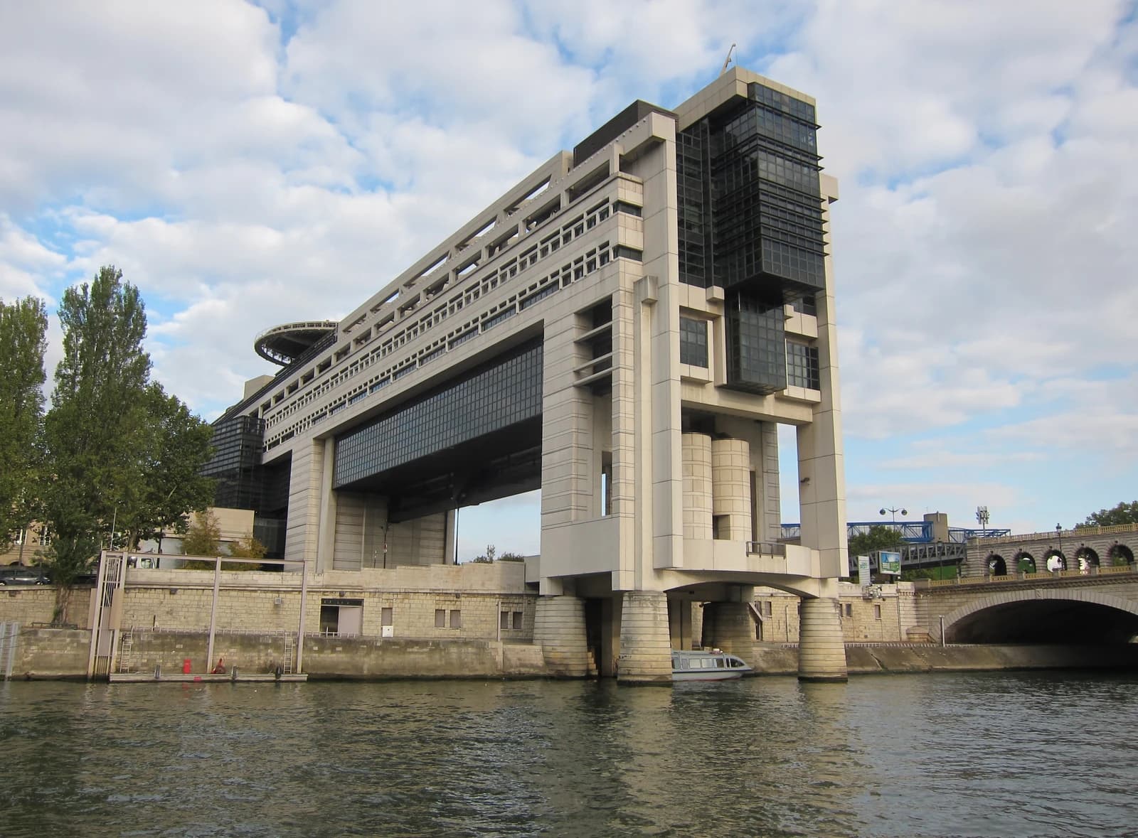 Ministry of Economy and Finance building in Paris, France, seen from a river.