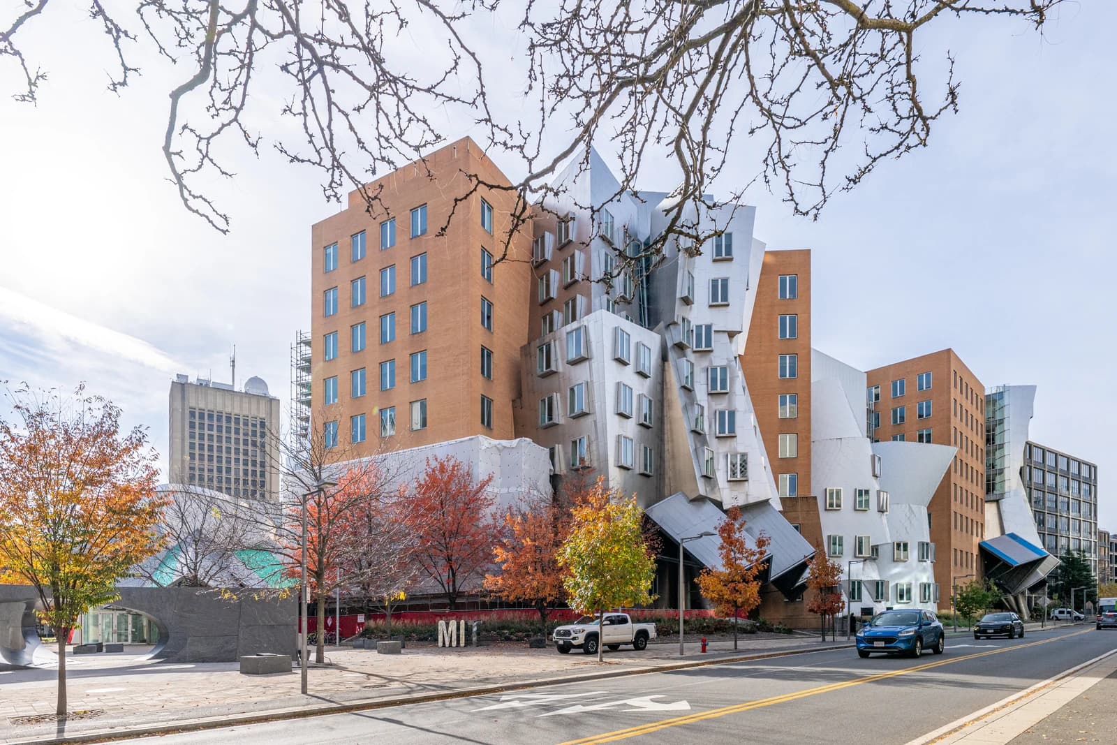Exterior view of the MIT Computer Science and Artificial Intelligence Laboratory (CSAIL) in Cambridge, Massachusetts.