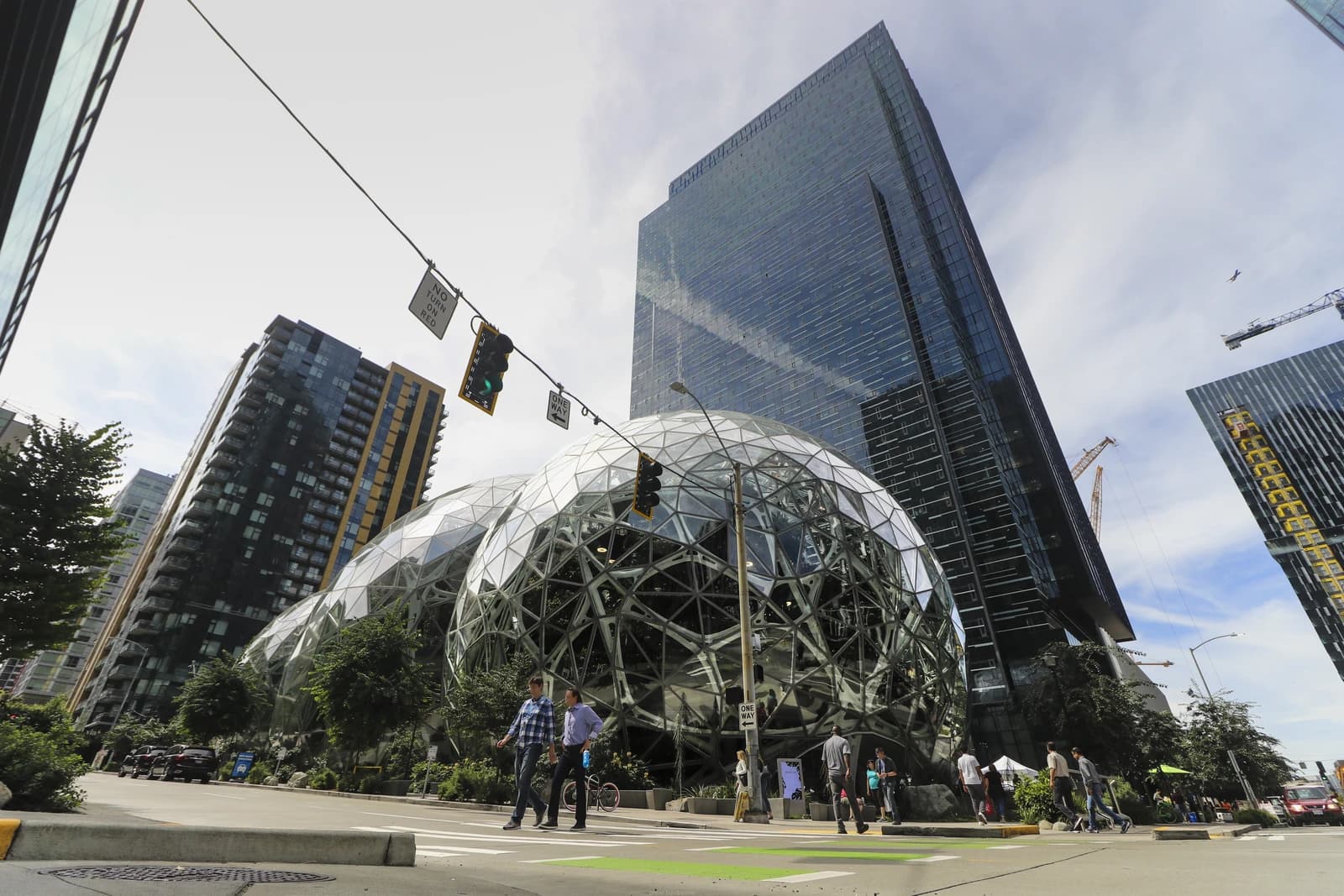 Amazon Spheres and surrounding high-rise office buildings in Seattle, Washington.