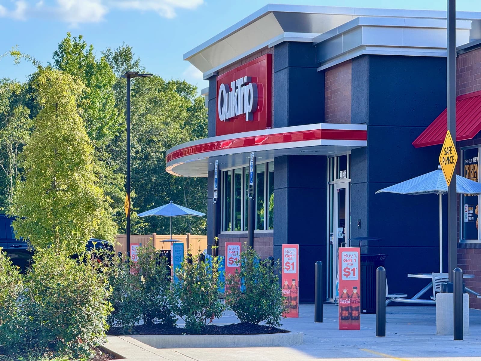 Exterior view of a QuikTrip gas station and convenience store building.