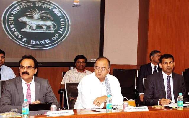 Arun Jaitley, Union Minister for Finance, and Raghuram Rajan, Governor of Reserve Bank of India, in Mumbai.