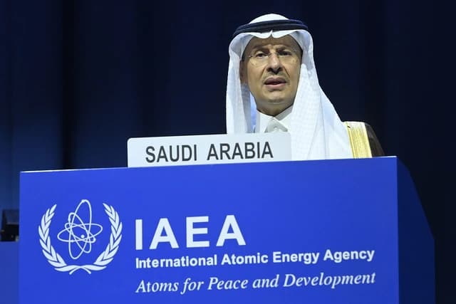 HRH Prince Abdulaziz Bin Salman Al-Saud, Saudi Minister of Energy, speaking at an event.