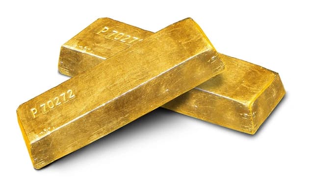 Two rectangular gold ingots with serial numbers P 70271 and P 70272.