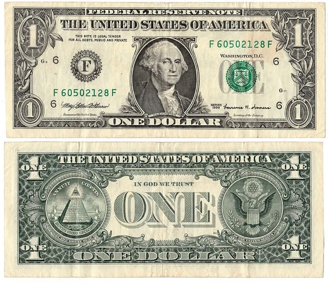 Front and back of a United States one dollar bill from the 1999 series.