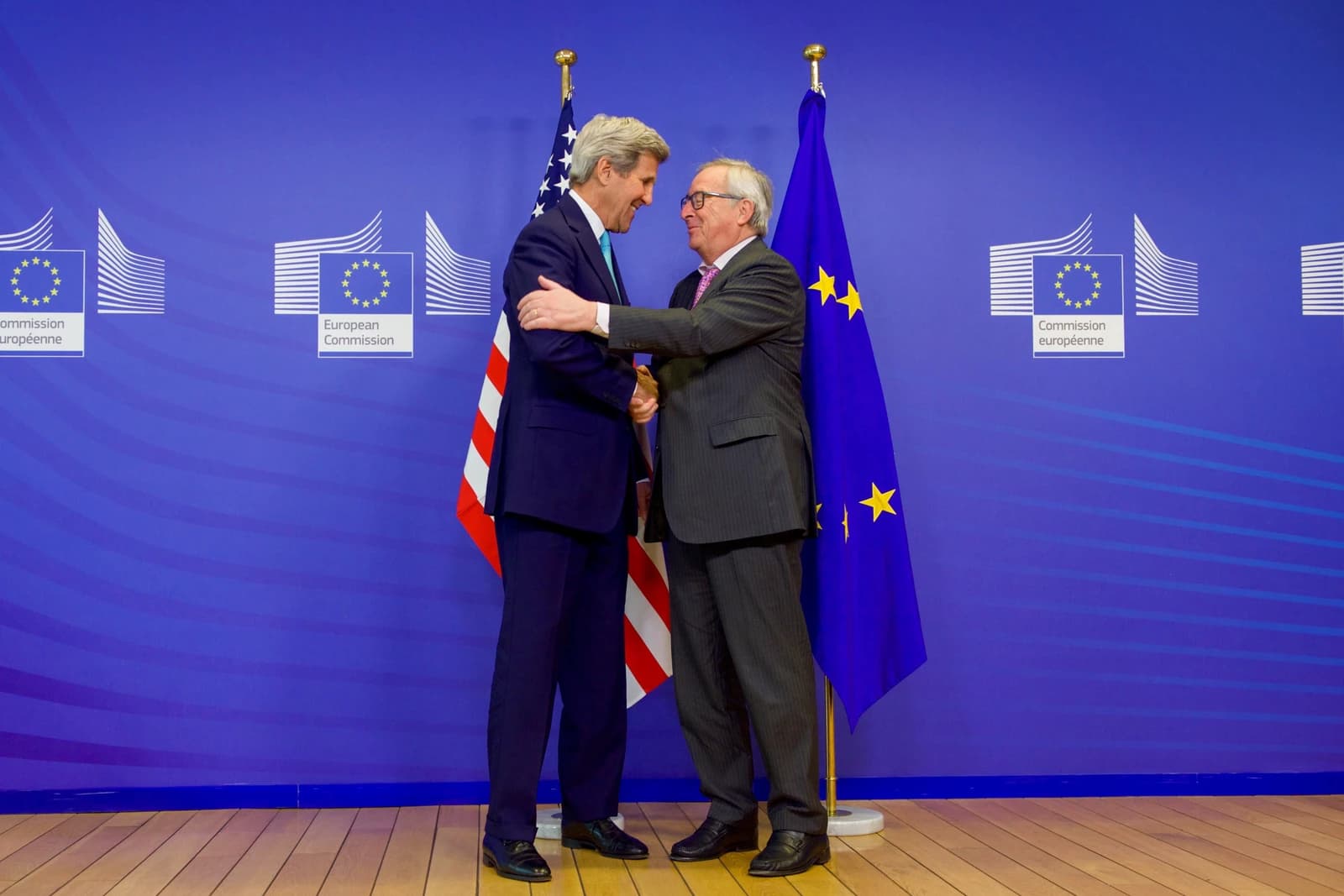 Jean-Claude Juncker, President of the European Commission, embracing John Kerry, US Secretary of State.