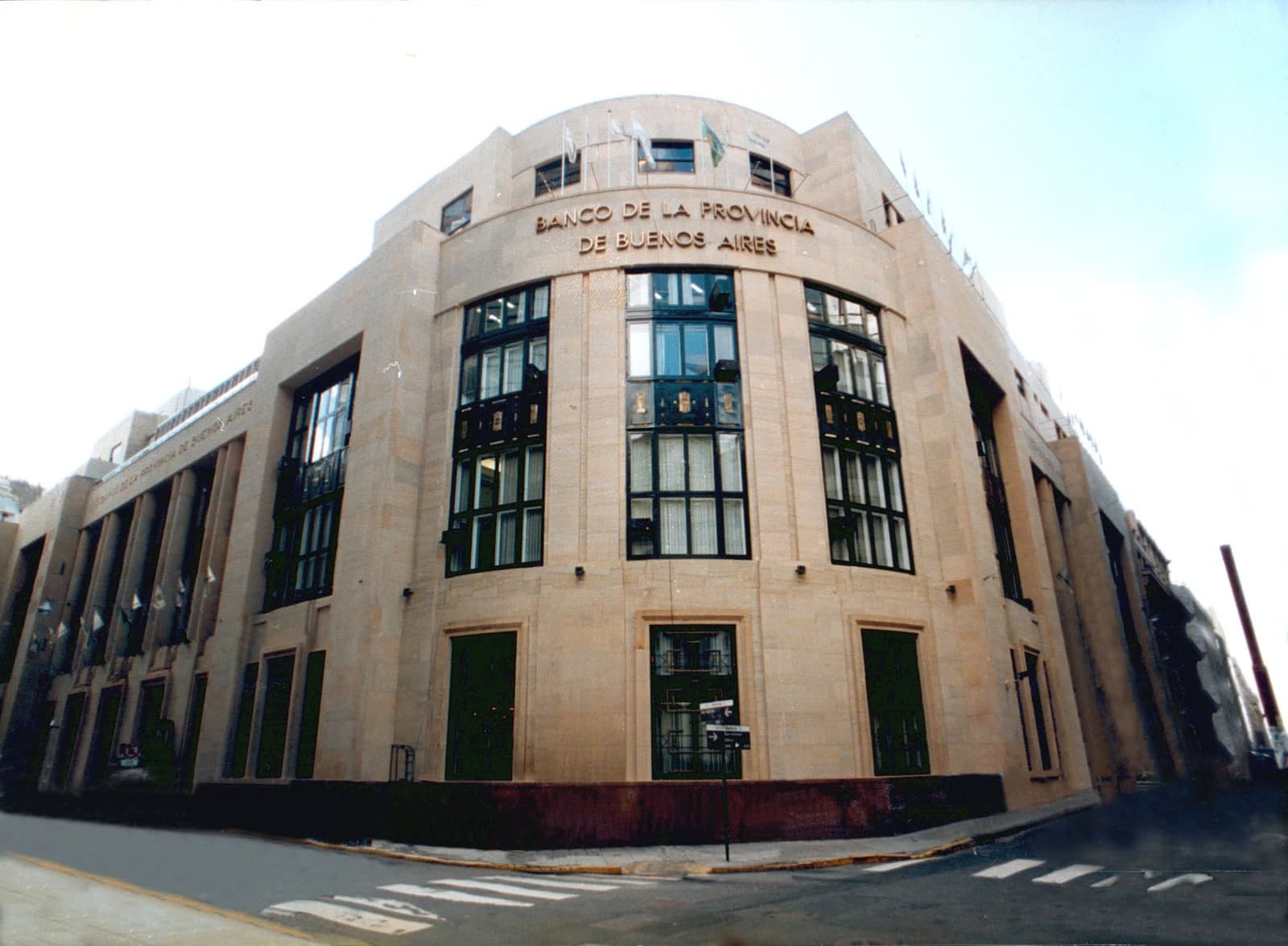 Exterior view of the Banco de la Provincia de Buenos Aires headquarters building.
