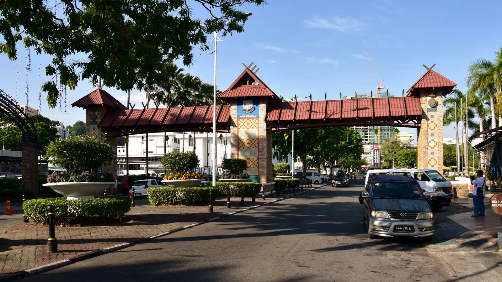 Entrance gateway featuring traditional architecture leading to Kota Kinabalu City Hall.