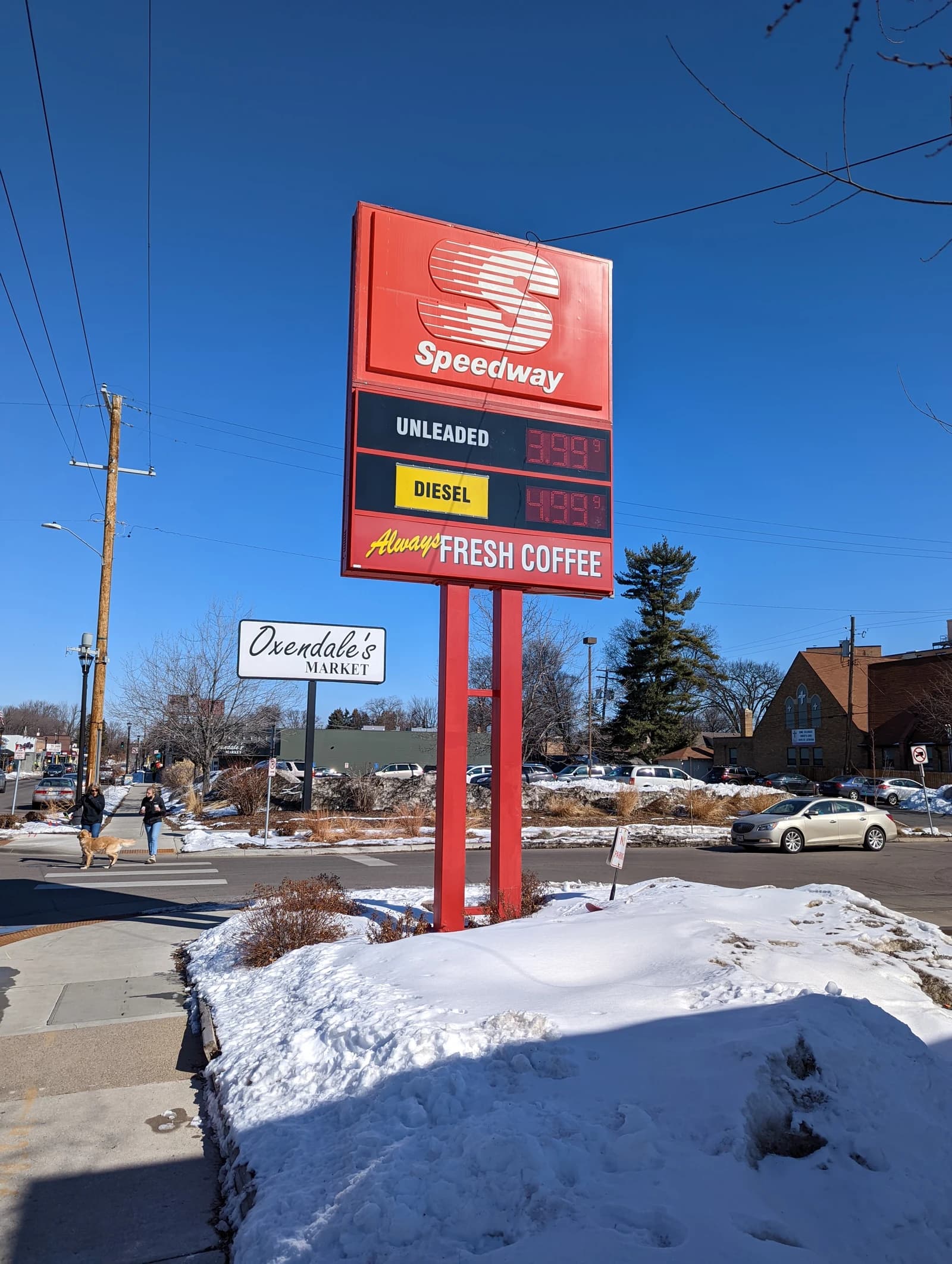 Speedway gas station sign showing prices for unleaded and diesel fuel.