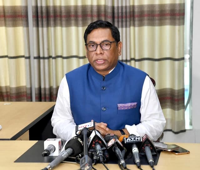 Nasrul Hamid, Bangladesh State Minister for Power, Energy and Mineral Resources, at a press conference.