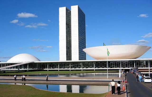 The Brazilian National Congress building, composed of two towers and two domes.