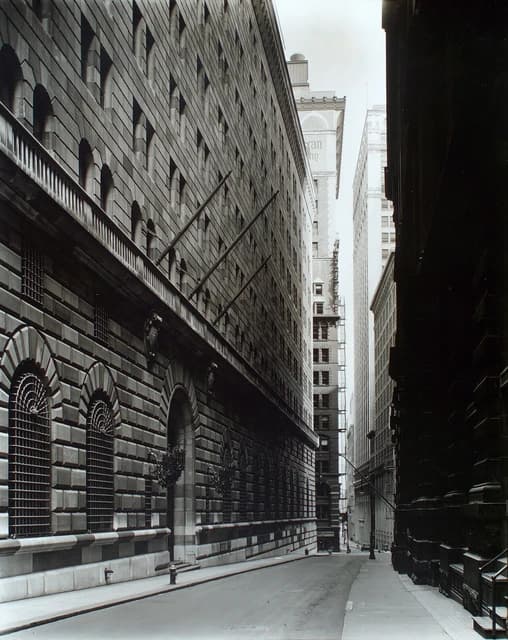 Federal Reserve Bank of New York building on a street in Manhattan.