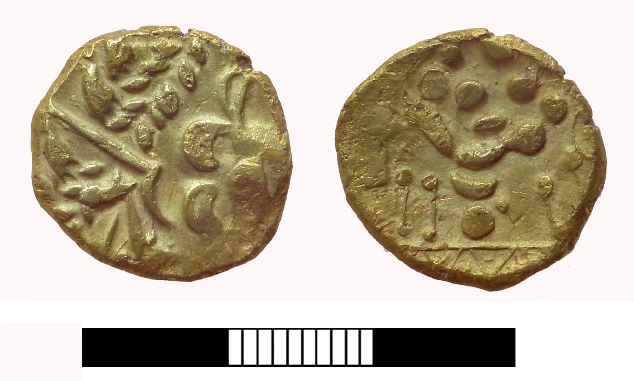 Two ancient uninscribed gold stater coins displayed side-by-side on a white background.