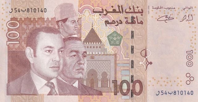 100 Moroccan Dirham banknote with portraits of King Mohammed VI and King Hassan II.