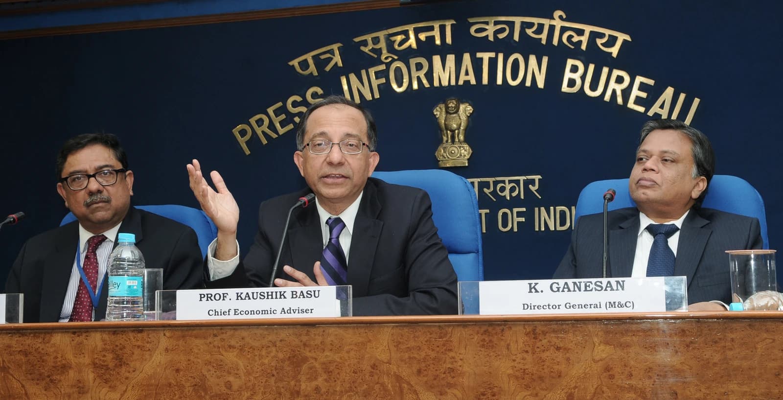 Kaushik Basu, Principal Economic Adviser, addresses a press conference in New Delhi.