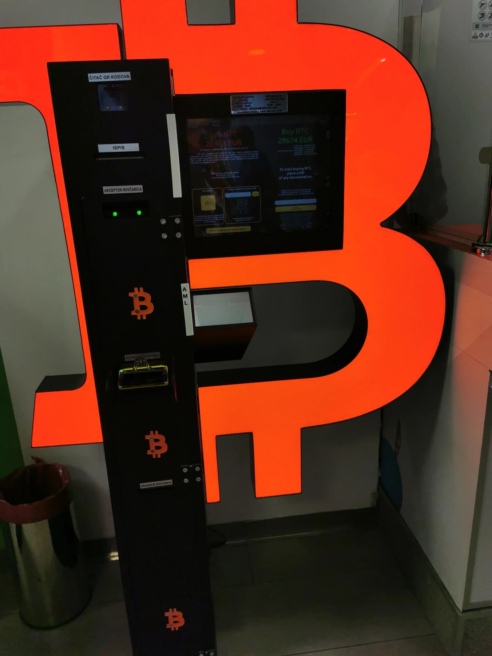 A Bitcoin ATM showing options to buy or sell Bitcoin for Euros.
