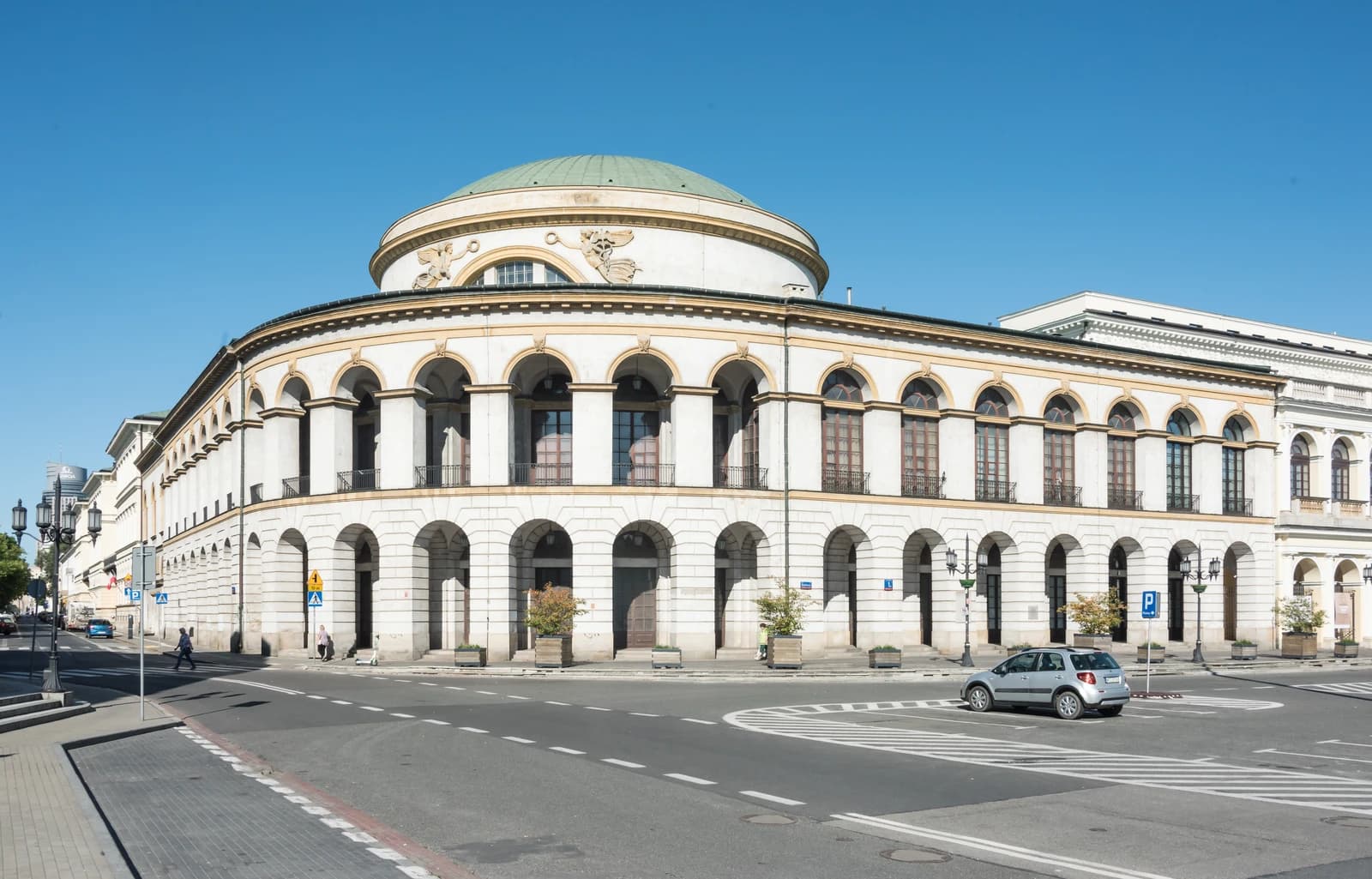Exterior view of the Polish Stock Exchange and Bank Polski building in Warsaw.