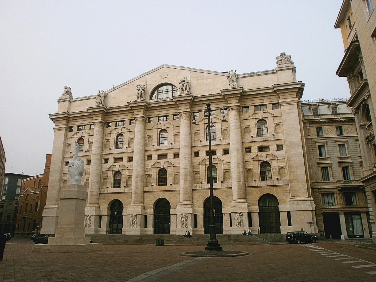 Exterior view of Palazzo Mezzanotte, the Italian stock exchange building, in Milan, Italy.
