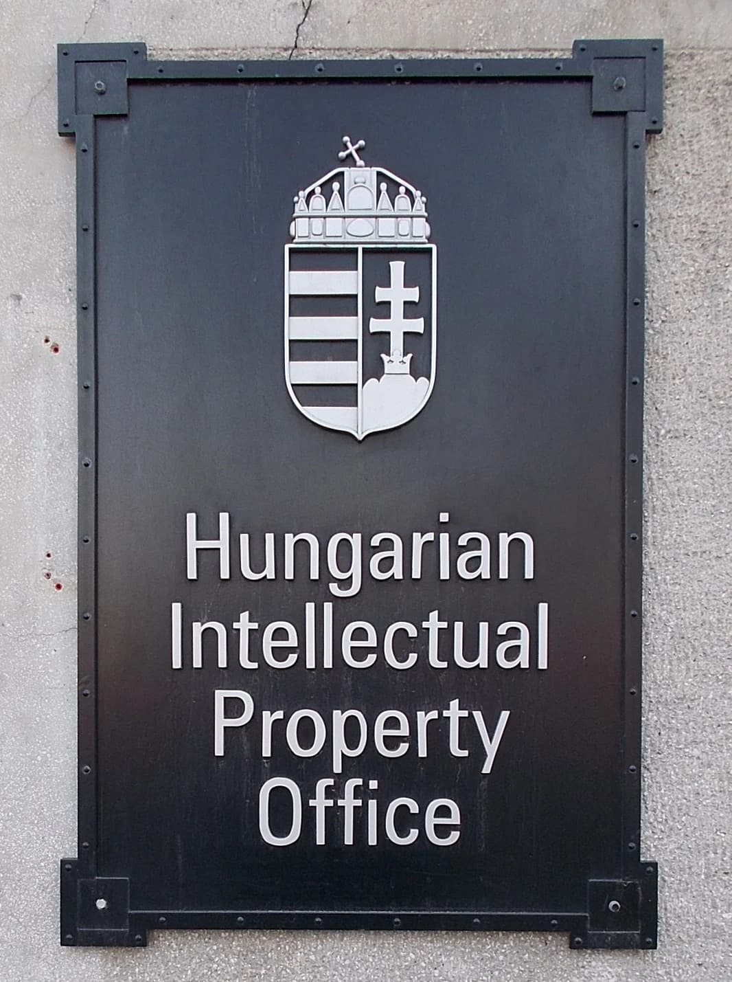 Close-up of a sign for the Hungarian Intellectual Property Office.