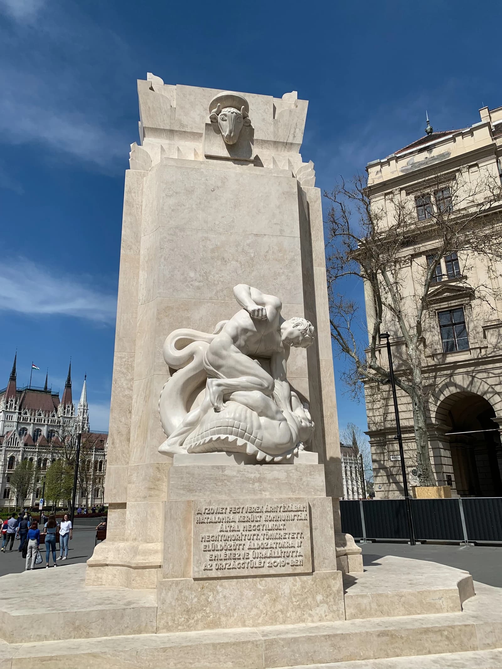 Memorial of the National Martyrs by Richárd Füredi and Imre Elek, Budapest.