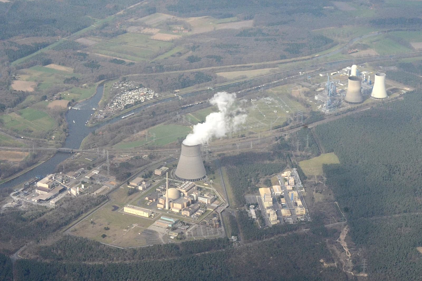 Aerial view of the Lingen Nuclear Power Plant and surrounding landscape.