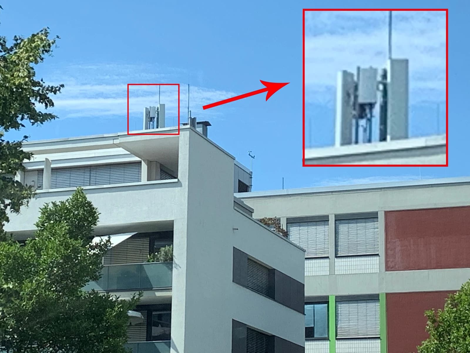 A 5G antenna from Deutsche Telekom installed on a rooftop.