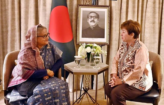 Kristalina Georgieva, IMF Managing Director, speaks with Prime Minister Sheikh Hasina.