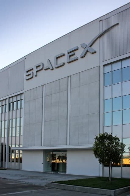 Exterior of the SpaceX headquarters building in Hawthorne, California.
